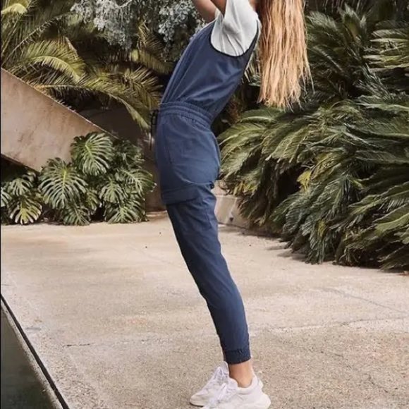 Athleta Pants & Jumpsuits Athleta Unbound Jumpsuit XS - Picture 4 of 5
